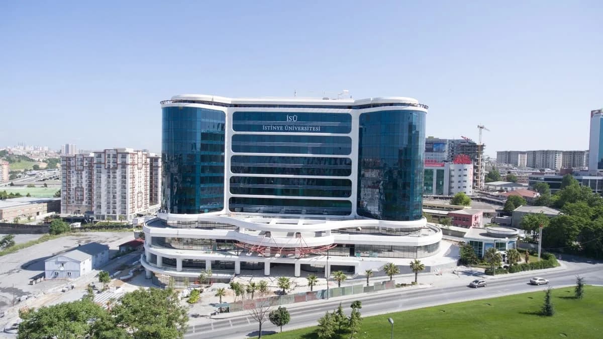 Istinye-University.jpg